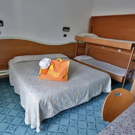 Hotel Rondinella Cesenatico