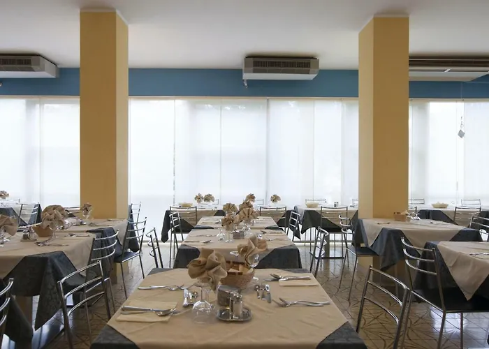 Rondinella 3* Cesenatico